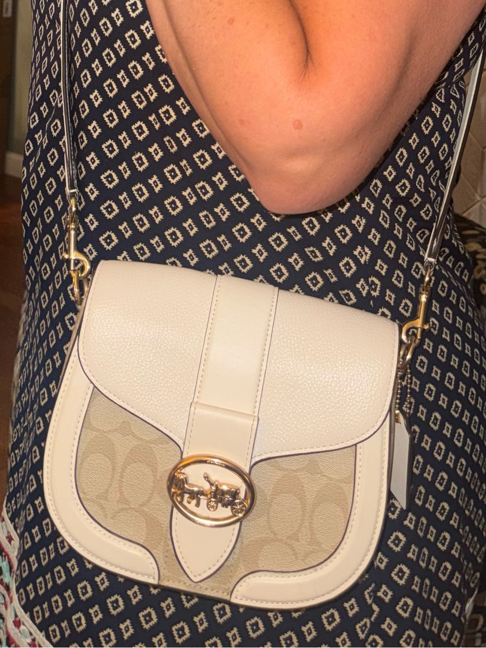 Like NEW Coach Georgie Saddle Crossbody or Clutch Removable & Adjustable Strap - Picture 15 of 15